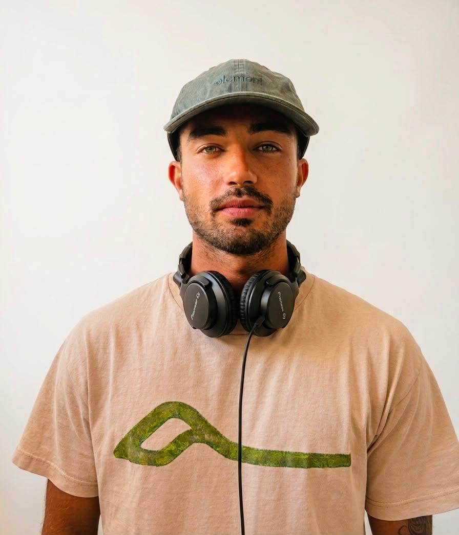 DJ Tiago Pessa